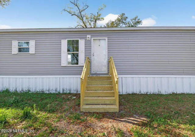 Manufactured home for sale at 7640 Sunwood Dr, Jacksonville, FL 32256 | MLS# 2158743