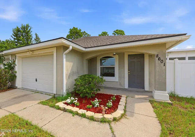 Photo 2 of Sale Pending at 8601 Julia Marie Cir, Jacksonville, FL 32210 | MLS# 2158981 | Listing updated on 2026-10-23