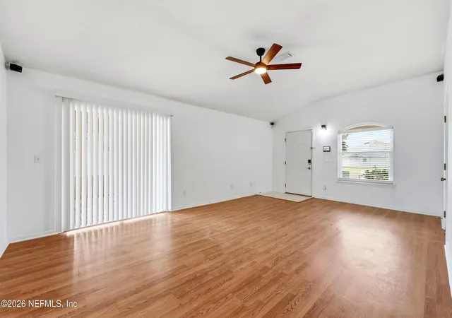 Photo 4 of Sale Pending at 8601 Julia Marie Cir, Jacksonville, FL 32210 | MLS# 2158981 | Listing updated on 2026-10-23