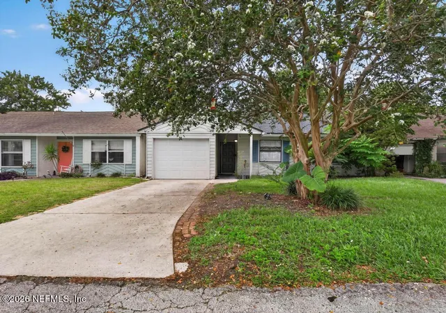 Photo 3 of Townhouse for sale at 11441 Atwood Way, Jacksonville, FL 32223 | MLS# 2158873 | Listing updated on 2026-08-10