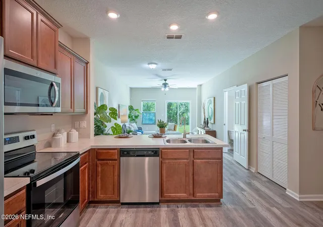 4th image of 883 Capitol Pkwy, Jacksonville, FL 32218 | MLS# 2158890