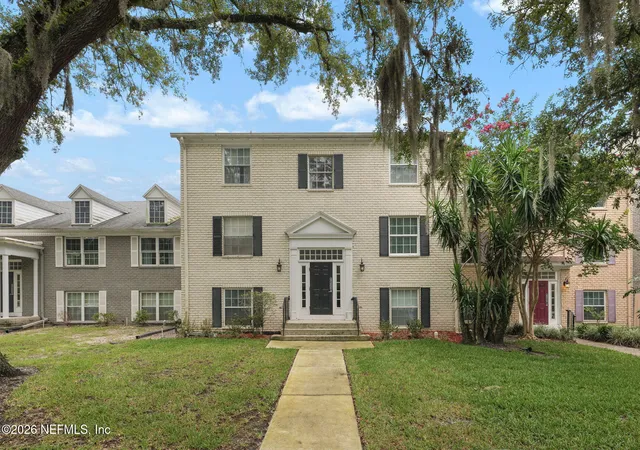 4th image of 4306 Plz Gate Ln S, Jacksonville, FL 32217