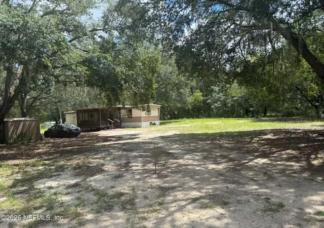 Photo 3 of Sale Pending at 116 Smokey Ave, Interlachen, FL 32148 | MLS# 2158888 | Listing updated on 2026-08-12