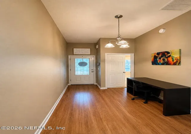 Photo 3 of Single family home for sale at 10286 Driftwood Hills Dr, Jacksonville, FL 32221 | MLS# 2159382 | Listing updated on 2026-08-10