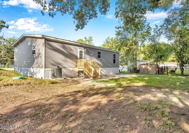 5th image of 9942 Billmore Cir N, Jacksonville, FL 32222 | MLS# 2158917