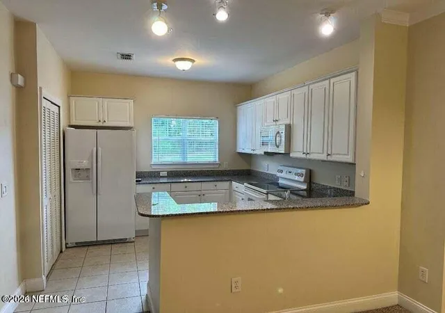 Listing Photo 4 - Condo for sale in building located at 310 Ryder Cup Cir, Saint Augustine, FL 32092 - Unit #101
