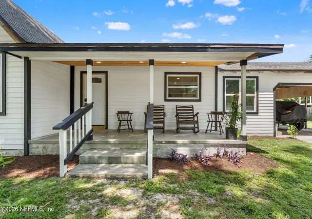 Photo 3 of Single family home for sale at 5252 Sweat Rd, Green Cove Springs, FL 32043 | MLS# 2159034 | Listing updated on 2026-09-19