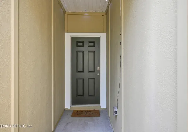 Photo 3 of Townhouse for sale at 86480 Shortline Cir, Yulee, FL 32097 | MLS# 2159108 | Listing updated on 2026-08-31