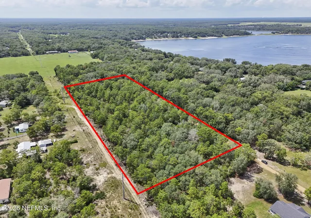 1st image of 0 Lovebird Ct, Keystone Heights, FL 32656 | MLS# 2159040