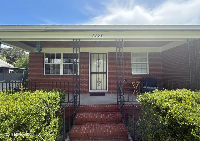 3rd image of 5530 Hyde Grove Ave, Jacksonville, FL 32210 | MLS# 2158996