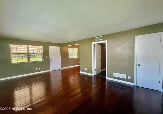 5th image of 5530 Hyde Grove Ave, Jacksonville, FL 32210 | MLS# 2158996