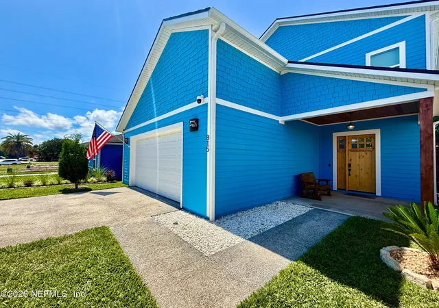 2nd image of 815 S 11th Ave S, Jacksonville Beach, FL 32250 | MLS# 2159160