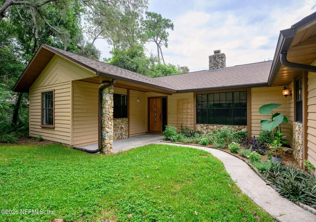 Photo 2 of Single family home for sale at 95 Knollwood Ests Dr, Ormond Beach, FL 32174 | MLS# 2159412 | Listing updated on 2026-08-10