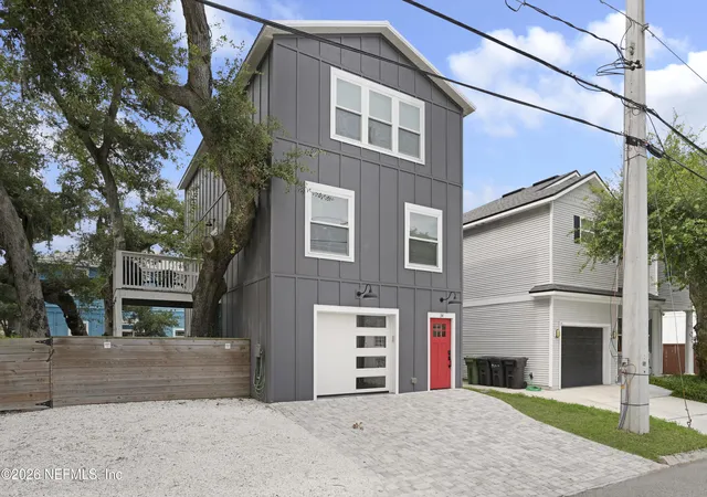 1st image of 34 E San Carlos Ave, Saint Augustine, FL 32084 | MLS# 2159488