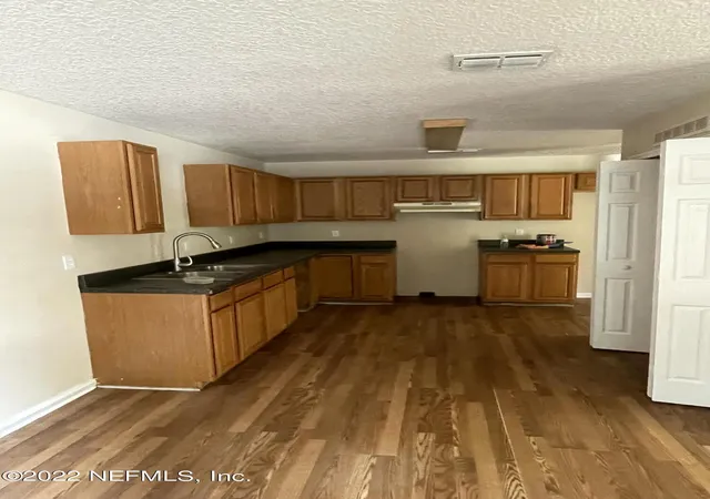 5th image of 3806 Perry St, Jacksonville, FL 32206 | MLS# 2159100