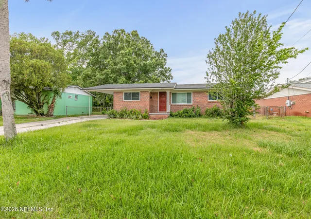 Photo 3 of Single family home for sale at 5246 Devron Dr, Jacksonville, FL 32209 | MLS# 2159112 | Listing updated on 2026-09-02