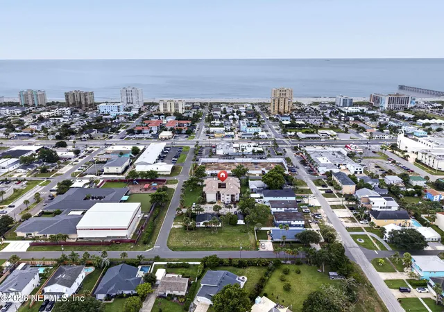 2nd image of 1028 4th St N #G, Jacksonville Beach, FL 32250 | MLS# 2159159