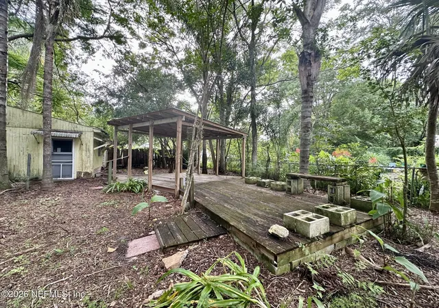 Photo 3 of Single family home for sale at 414 Chestnut St, Crescent City, FL 32112 | MLS# 2159217 | Listing updated on 2026-10-05
