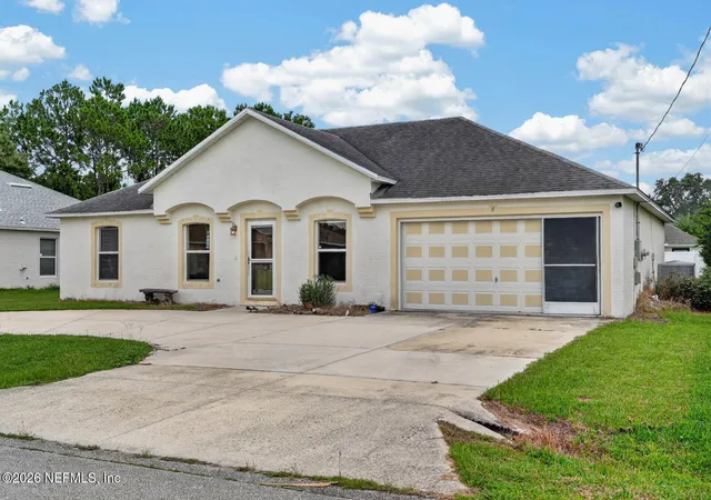 Photo 2 of Single family home for sale at 6 Brownstone Ln, Palm Coast, FL 32137 | MLS# 2159169 | Listing updated on 2026-08-24