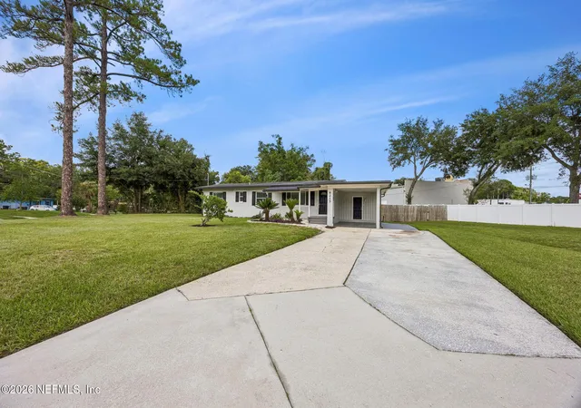 5th image of 6215 Randia Dr, Jacksonville, FL 32210 | MLS# 2159187