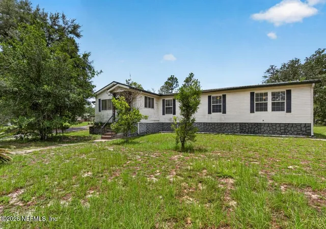 3rd image of 6822 Tree Top Ct, Keystone Heights, FL 32656 | MLS# 2159216