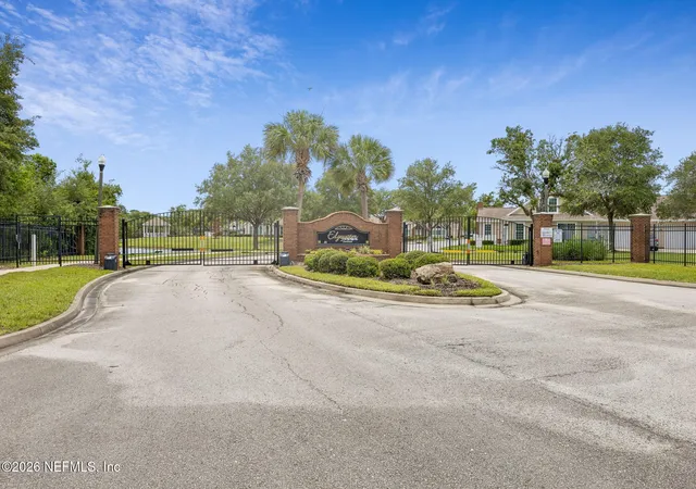 Photo 2 of Sale Pending at 4295 Edgewater Xing Dr #4-3, Jacksonville, FL 32257 | MLS# 2159284 | Listing updated on 2026-09-03