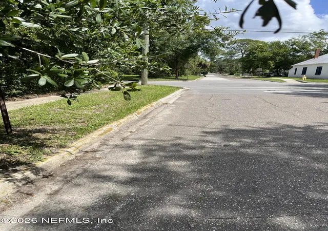 3rd image of 7154 Bloxham Ave, Jacksonville, FL 32208 | MLS# 2159263