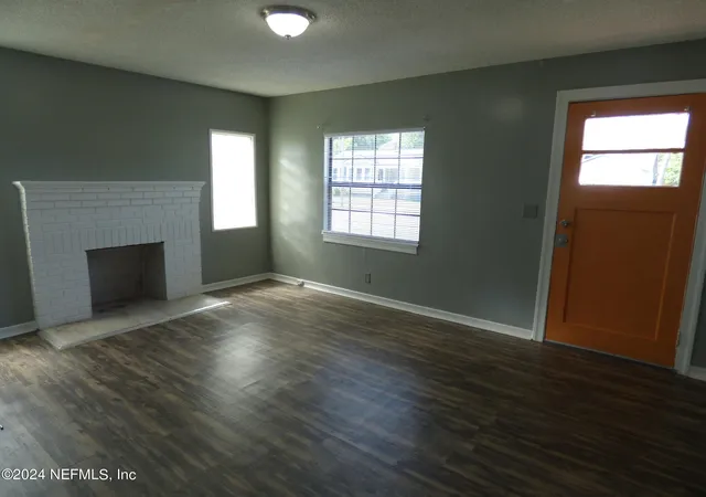 Photo 3 of Single family home for sale at 516 E 58th Street, Jacksonville, FL 32208 | MLS# 2159289 | Listing updated on 2026-09-01