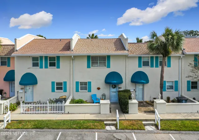 Photo 3 of Condo for sale at 2233 Seminole Rd #41, Atlantic Beach, FL 32233 | MLS# 2159645 | Listing updated on 2026-08-17
