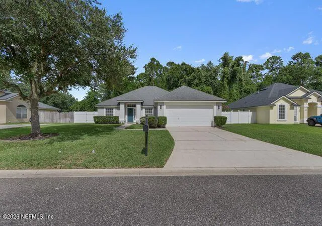 3rd image of 13925 Fish Eagle Dr E, Jacksonville, FL 32226 | MLS# 2159330
