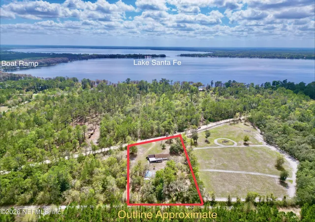 3rd image of 2569 Se 50Th St Se, Keystone Heights, FL 32656 | MLS# 2159351