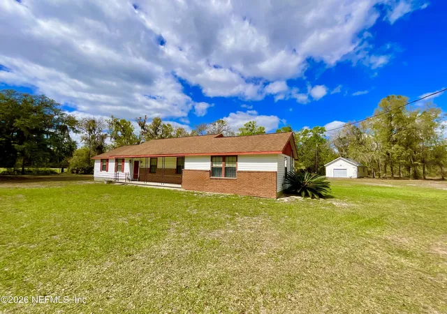 4th image of 2569 Se 50Th St Se, Keystone Heights, FL 32656 | MLS# 2159351