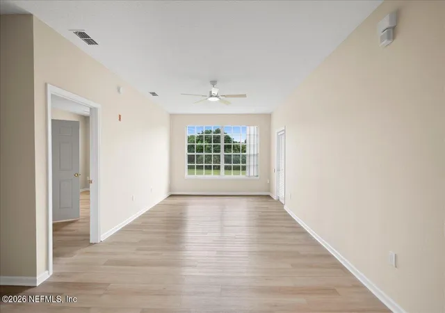 5th image of 10550 Baymeadows Rd #924, Jacksonville, FL 32256 | MLS# 2159496