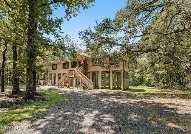 Photo 2 of Single family home for sale at 4059 Inglewood Dr, Middleburg, FL 32068 | MLS# 2159483 | Listing updated on 2026-09-15