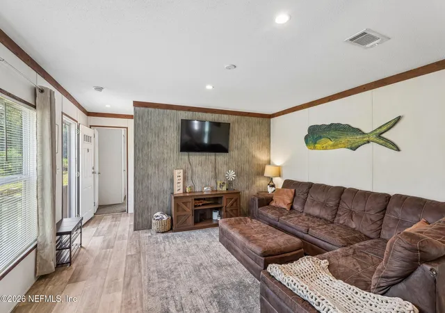 Photo 4 of Manufactured home for sale at 114 Barracuda Dr, Palatka, FL 32177 | MLS# 2160858 | Listing updated on 2026-08-21