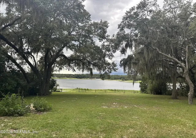 3rd image of 6848 Spring Lake Rd, Keystone Heights, FL 32656 | MLS# 2159881