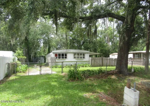 2nd image of 6374 Lamar Dr E, Jacksonville, FL 32244 | MLS# 2159568