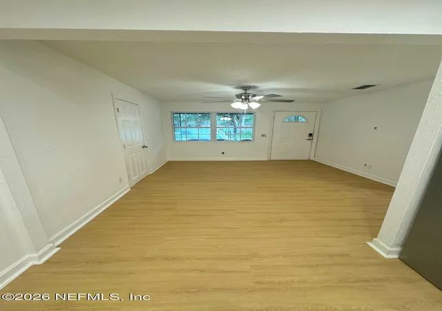 4th image of 2611 Sunny Acres Dr N, Jacksonville, FL 32209 | MLS# 2159468