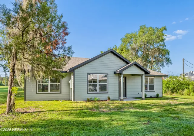 Photo 3 of Single family home for sale at 570 SW 5th Street, Lake Butler, FL 32054 | MLS# 2159608 | Listing updated on 2026-08-23