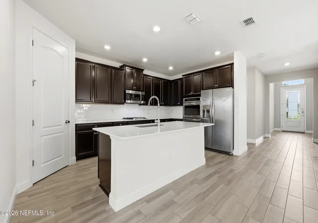 3rd image of 2672 Alexia Cir, Jacksonville, FL 32246 | MLS# 2159555