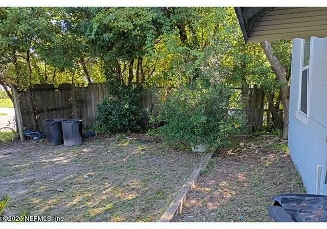 Photo 4 of Single family home for sale at 1024 Kenmore St, Jacksonville, FL 32208 | MLS# 2159532 | Listing updated on 2026-09-14