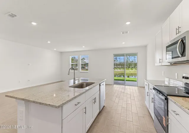 Photo 3 of Single family home for sale at 7309 Everett Forest Dr, Jacksonville, FL 32219 | MLS# 2160003 | Listing updated on 2026-09-17