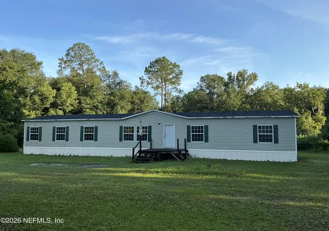 Photo 1 of Sale Pending at 5206 Silver Lake Dr #2, Palatka, FL 32177 | MLS# 2160377 | Listing updated on 2026-08-27