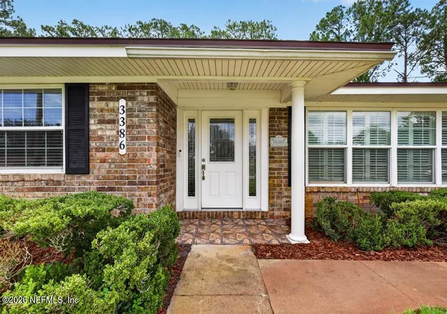 2nd image of 3386 Pickwick Dr S, Jacksonville, FL 32257 | MLS# 2159856