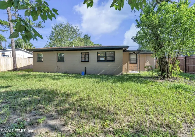 24th image of 7420 Stonehurst Rd S, Jacksonville, FL 32277 | MLS# 2159562