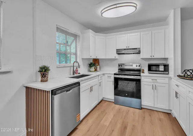 2nd image of 7420 Stonehurst Rd S, Jacksonville, FL 32277 | MLS# 2159562