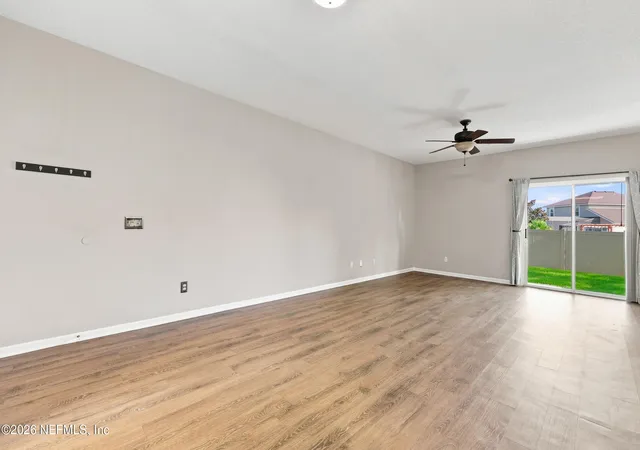 Photo 3 of Townhouse for sale at 529 Scrub Jay Dr, Saint Augustine, FL 32092 | MLS# 2159602 | Listing updated on 2026-09-21