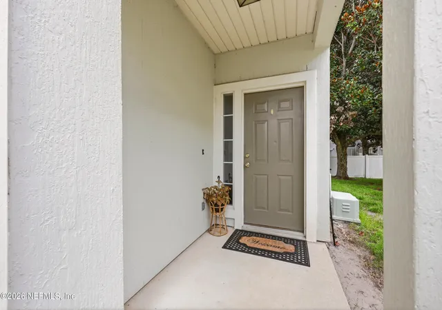 Photo 2 of Townhouse for sale at 857 Southern Crk Dr, Saint Johns, FL 32259 | MLS# 2159606 | Listing updated on 2026-09-15