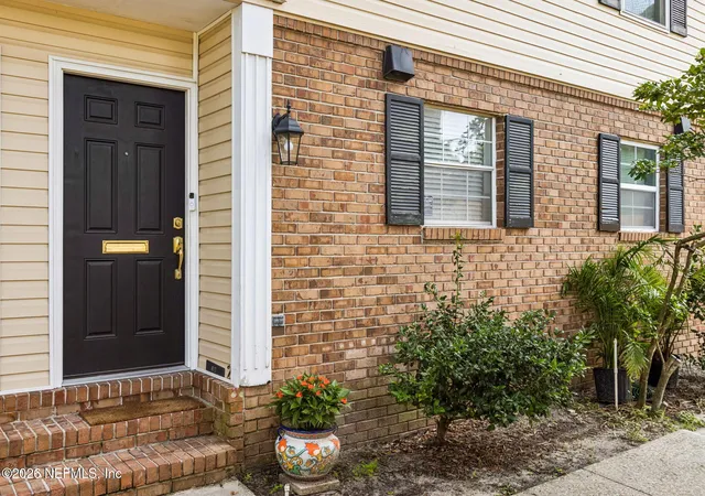 Condo for sale at 4519 Columbus Cir #1B, Jacksonville, FL 32210 | MLS# 2159621