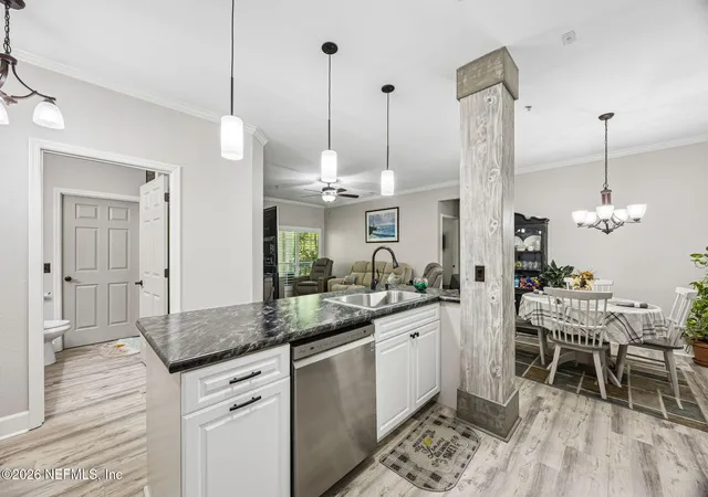 2nd image of 7800 Point Meadows Dr #413, Jacksonville, FL 32256 | MLS# 2159966